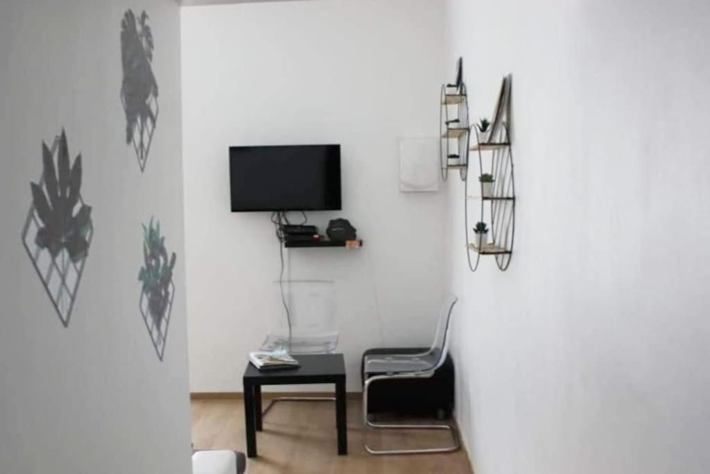 Au Coeur De Saint Chamas Apartment Ngoại thất bức ảnh