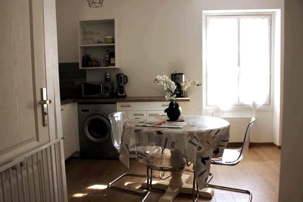 Au Coeur De Saint Chamas Apartment Ngoại thất bức ảnh
